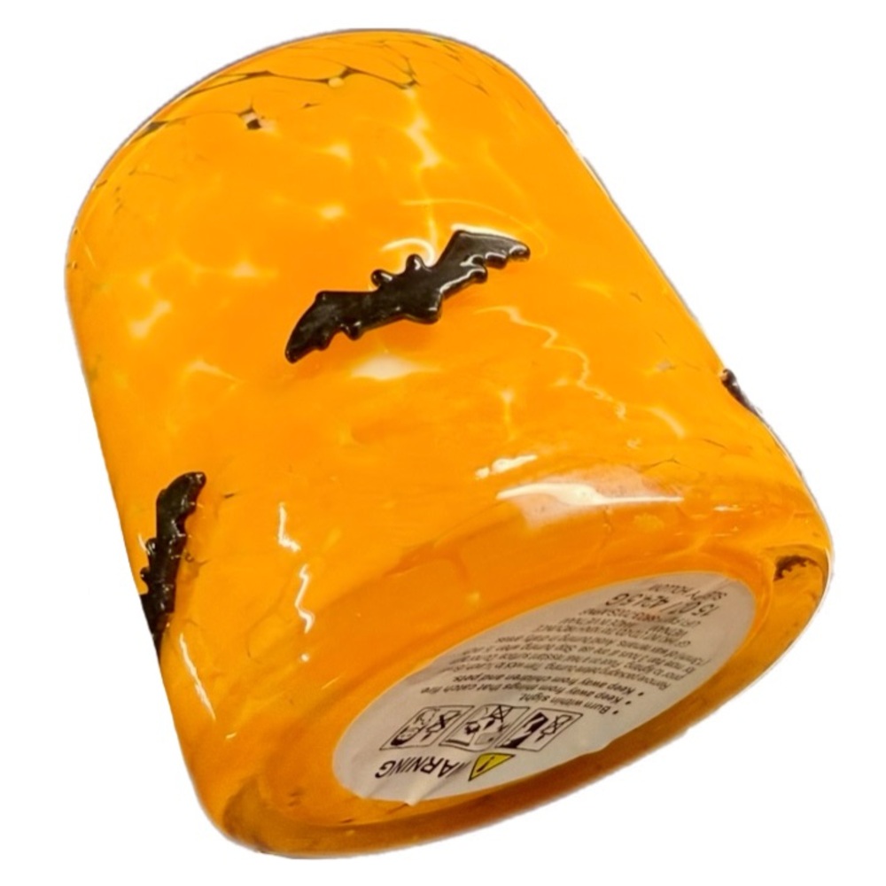 NEW Rachel Zoe Confetti Sleepy Hollow 15 Oz. Orange Black Bat Halloween Candle - Picture 4 of 12